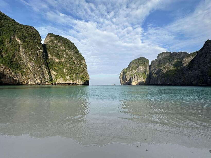 Koh Phi Phi: Early Morning Maya Bay, Bamboo Speedboat Tour - Exploring the Itinerary in Detail