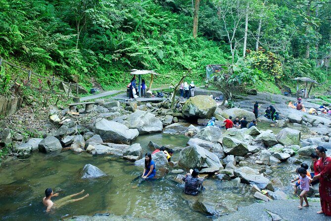 Kuala Lumpur Private Tour to Batu Caves Hotsprings And Waterfalls - The Itinerary in Detail