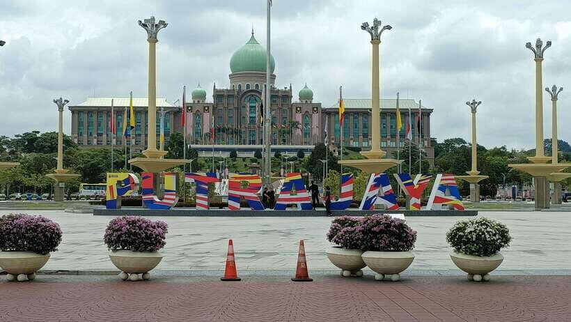 Kuala Lumpur: Putrajaya Tour with Hotel Pickup - Who Is This Tour Best Suited For?