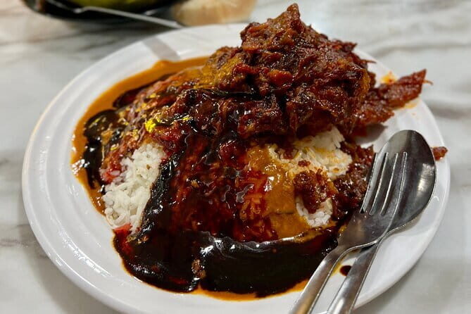 Kuala Lumpur Walking Food Tour Experience With Secret Food Tours - Practical Details and Expectations