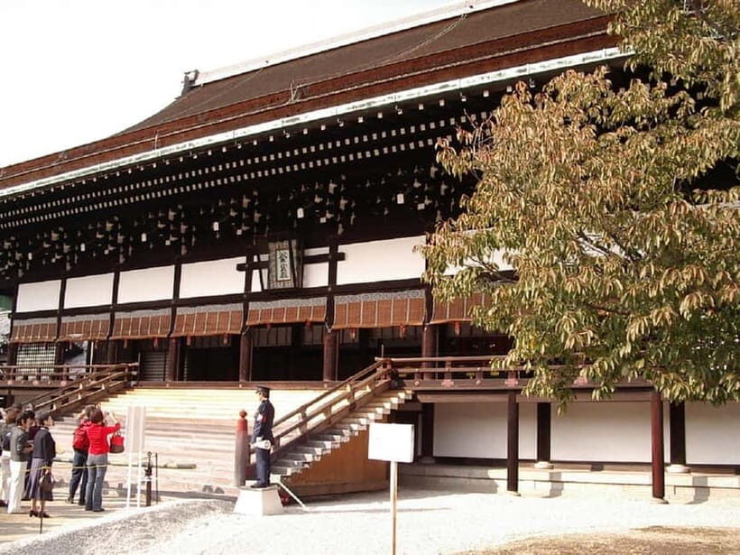 Kyoto: Imperial Palace and Sento Palace Guided Tour - The Value of the Tour: Is It Worth the Price?