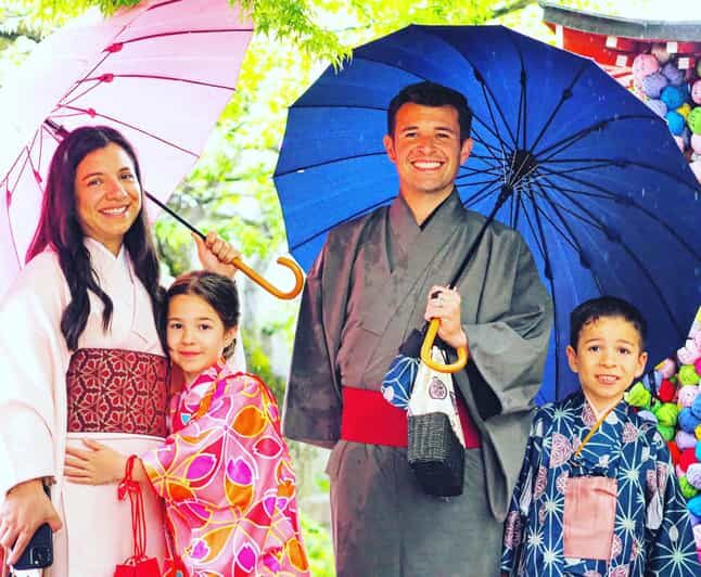 Kyoto Taxi Tour by Ivy Leaguer Photographer & Licended Guide - A Guide Who Brings More Than Just Facts