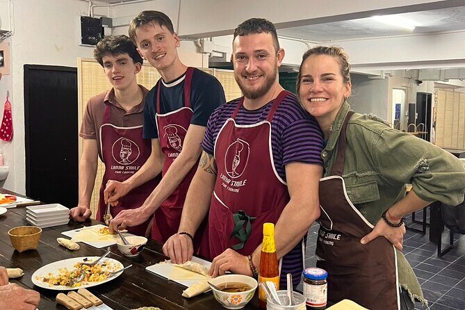Lanna Smile Thai Cooking Class in Chiang Mai with Market tour - A Closer Look at the Experience