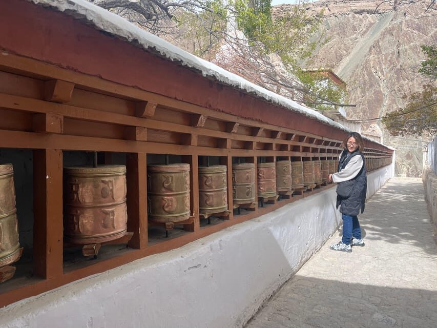 Leh: 3Hours short Trip - Spituk Monastery, Leh Palace & More - What Makes This Tour Stand Out