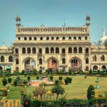 Lucknow: Private Day Tour with Lunch and Hotel Pickup - Why This Tour Makes Sense for Different Types of Travelers