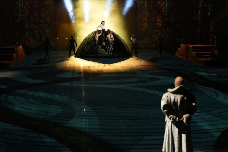 Macau: House of Dancing Water Show Ticket - What to Expect When Visiting the House of Dancing Water