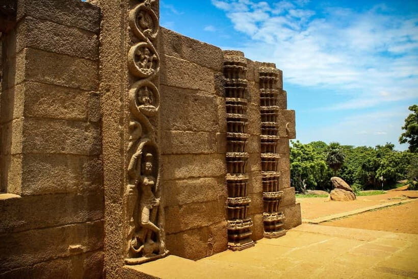 Mahabalipuram walking tour with local guide and lunch - Detailed Review of the Mahabalipuram Walking Tour