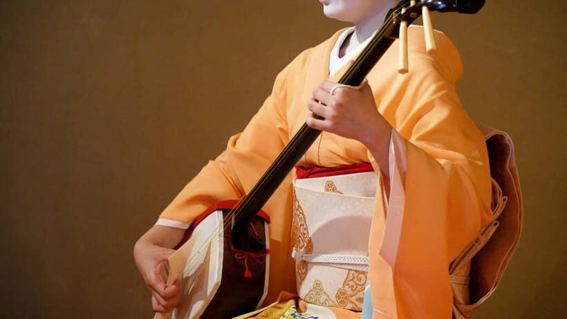 Maiko on the Noh Stage  Dance with Live Shamisen by Jikata - What Does the Tour Offer That Others Might Not?