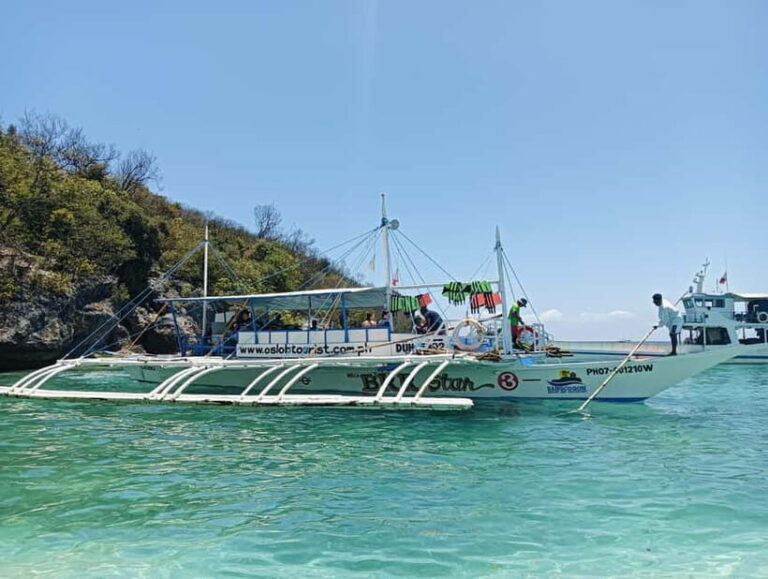 Moalboal: Pescador Island Hopping & Kawasan Canyoneering - The Details that Matter