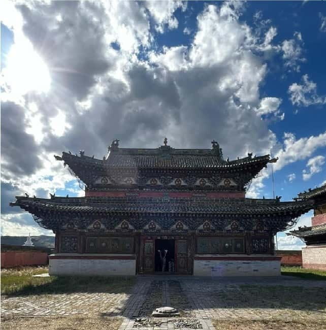Mongolia: Mini Gobi, Orkhon, and Kharkhorin 4 Day Tour - How This Tour Balances Cost and Experience