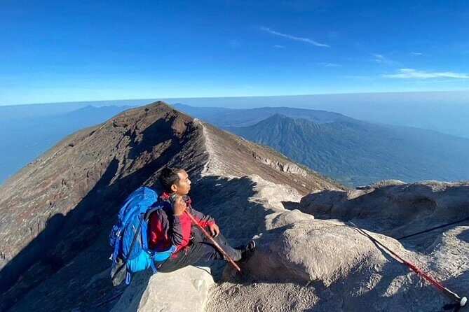 Mount Batur Sunrise Trekking, Hot Springs & Lunch at Restaurant - Guides and Customer Service: What Reviewers Say