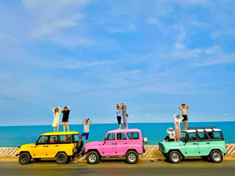 Mui Ne: Shared Jeep Tour Sunrise or Sunset to Sand Dunes - Detailed exploration of the tour