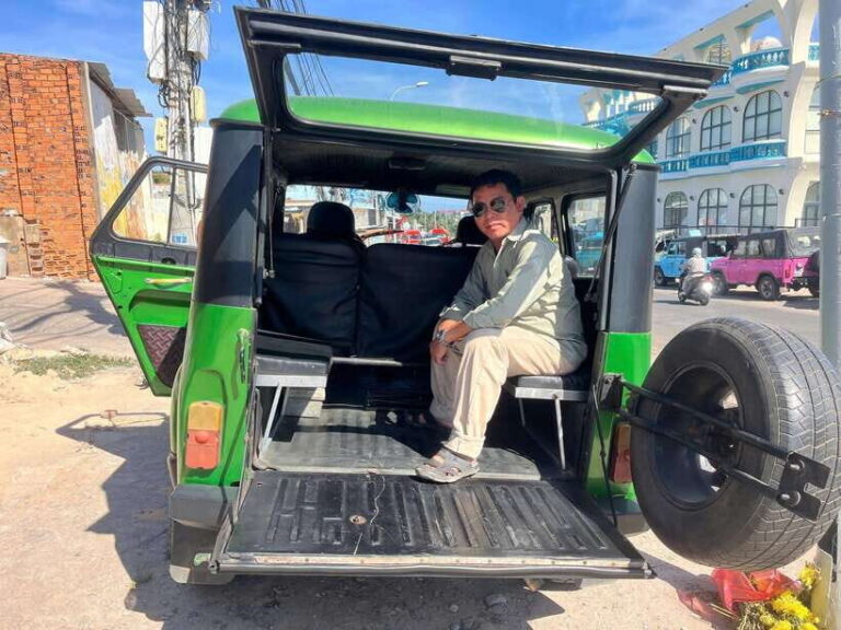 Mui Ne: Sunrise or Sunset Jeep Tour & Quad Bike With Driver - The Experience: What You Can Expect