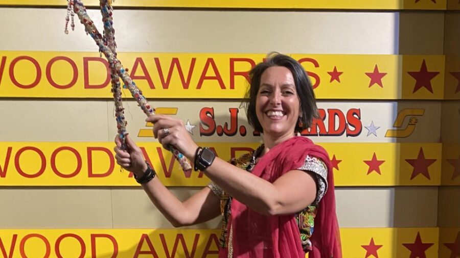 Mumbai: Bollywood Tour in Mumbai Film City - A Closer Look at the Mumbai Bollywood Studio Tour