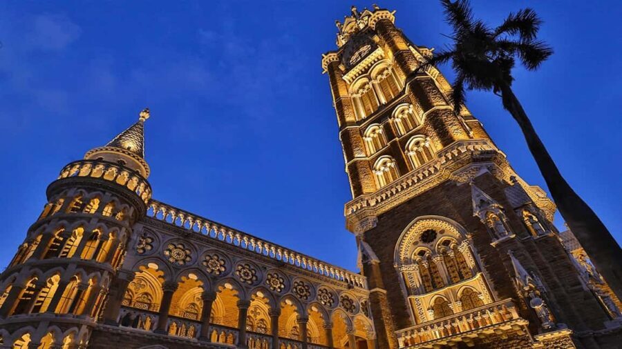 Mumbai Evening City Tour with Dinner Cruise Excursion - Key Points