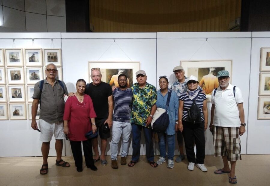 Mumbai: Private or Group City Guided Sightseeing Tour - Transportation & Timing