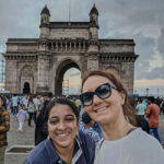 Mumbai: Private Sightseeing Tour & Slum Tour with a Local - Visiting Local Landmarks and Heritage Buildings