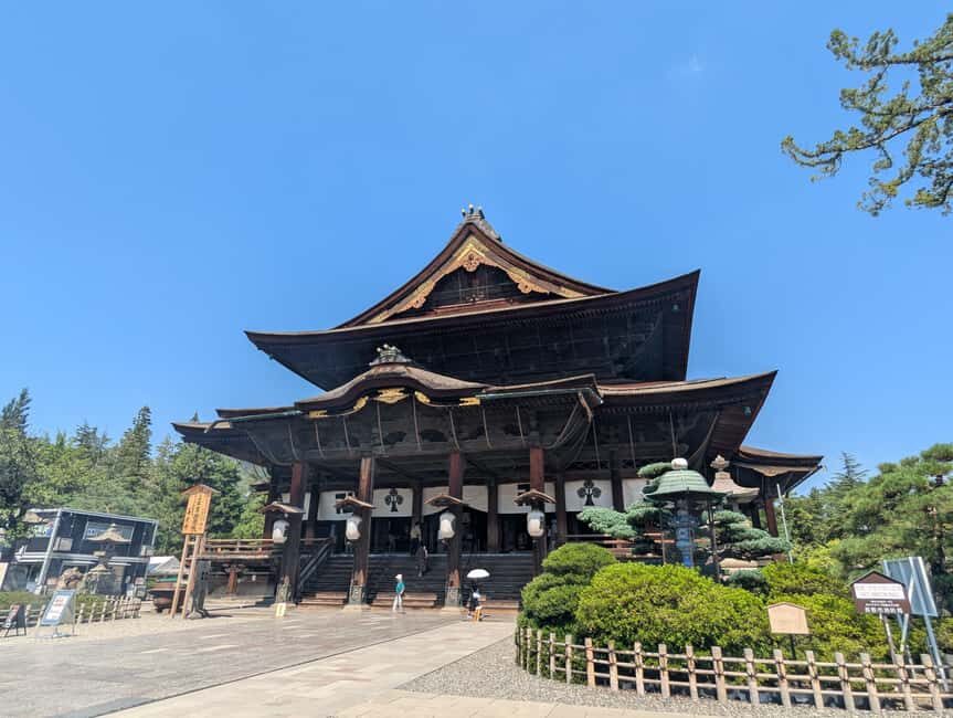 Nagano: Zenkoji Temple Tour and Samurai Experience - Exploring Zenkoji Temple: A Step Into Japan’s Spiritual Heart