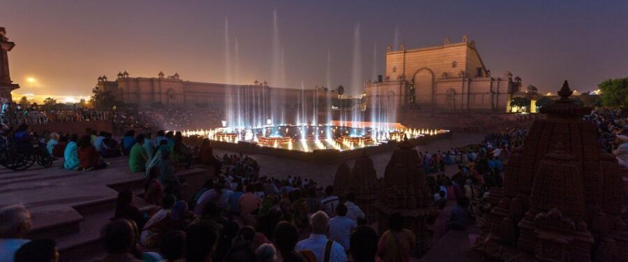 New Delhi: Akshardham Exhibition, Light & Water Show Tour - Who Should Consider This Tour?