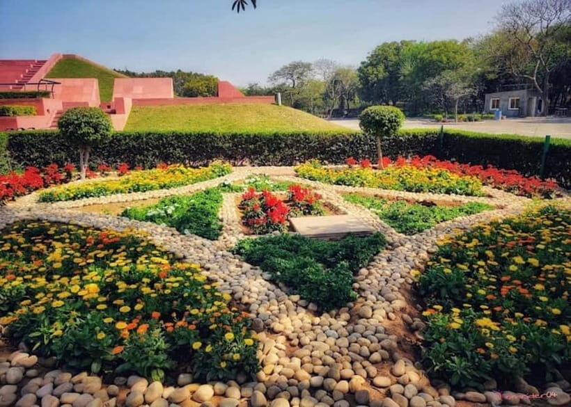 New Delhi: Lotus Temple Private Tour with Skip-the-Line - Why This Tour Offers Great Value