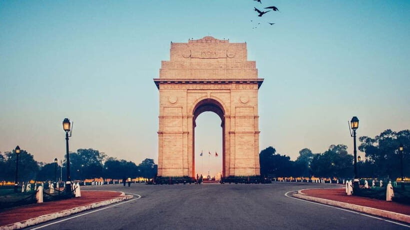 New Delhi: Private Day Trip with Guide and Driver - What to Expect at Each Landmark