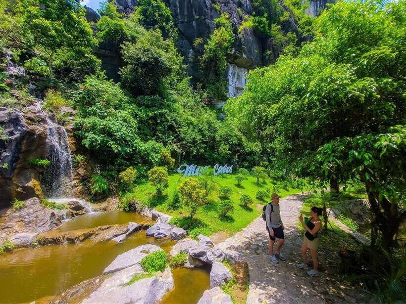 Ninh Binh daily tour (HOA LU  TRANG AN  MUA CAVE) - Who Should Consider This Tour?
