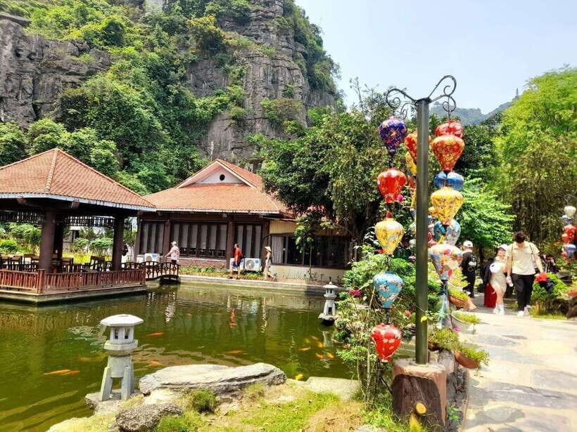 Ninh Binh Hoa Lu, Trang An Boat Ride, Mua Cave Hiking Tour - The Itinerary Breakdown