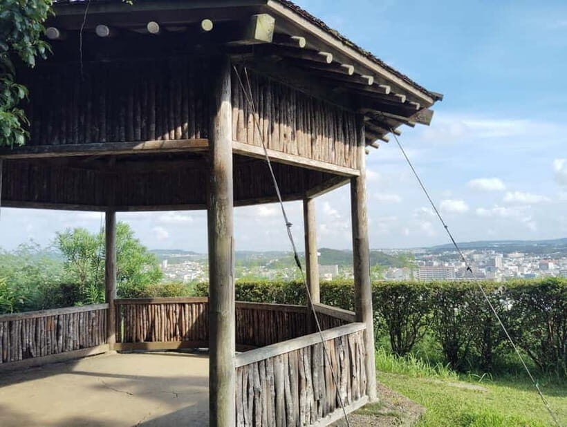 Okinawa: Shikinaen Royal Garden Guided Tour  UNESCO Site - The Cultural and Architectural Highlights