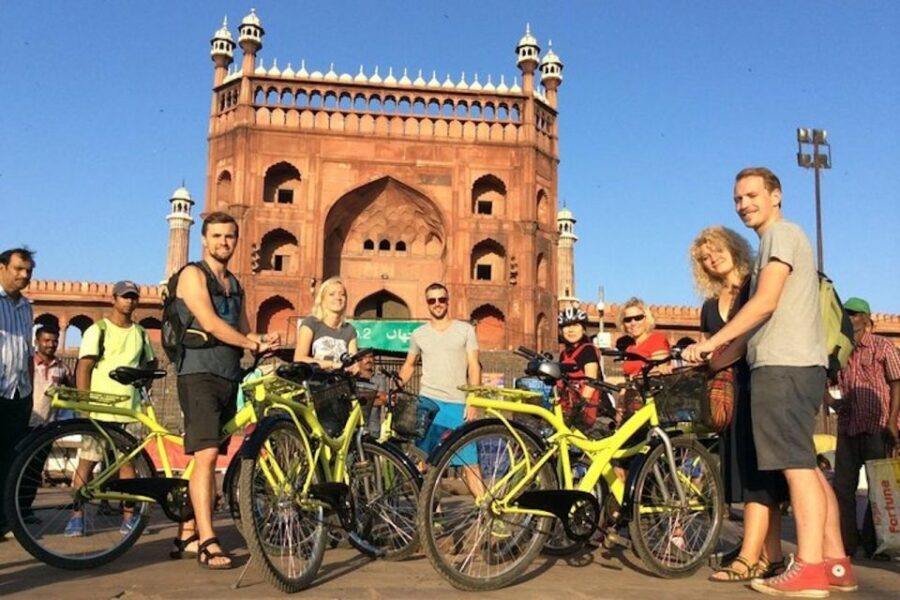 Old Delhi: 3.5-Hour Small-Group Bike Tour with Breakfast - Who Will Love This Tour?