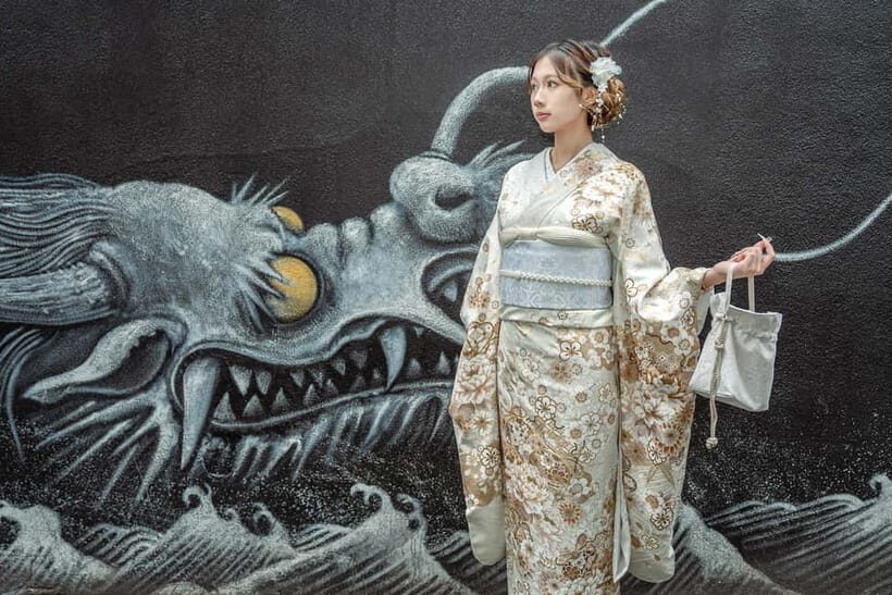 Osaka: High-Class Furisode Kimono 1-Day Rental - The Experience: What to Expect