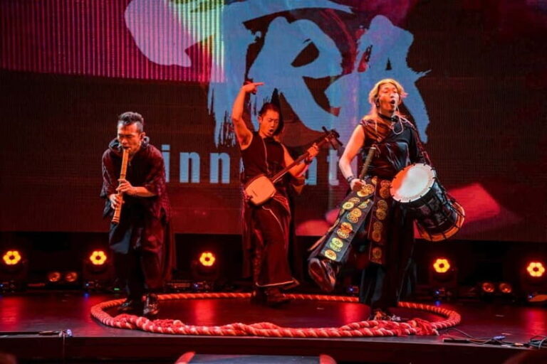 Osaka:SUMO BEATS SHOWCASE: Taiko Drum and Wagyu burger! - The Interactive and Participatory Elements