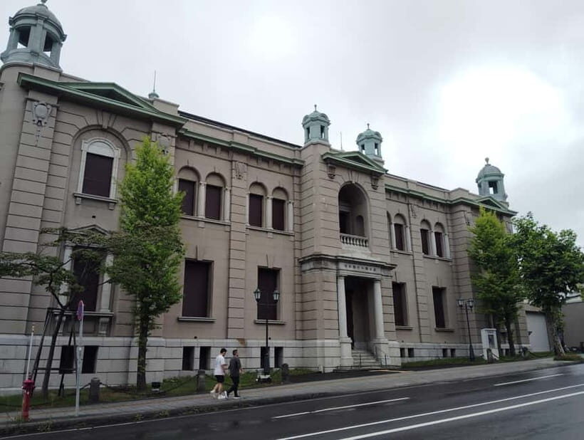 Otaru: Day or Night Walking Tour in a Historic Port Town - What’s Included and Whats Not