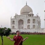 Overnight Agra/Taj Mahal Tour with Fatehpur Sikri From Delhi - The Journey Begins: Day 1 in Agra