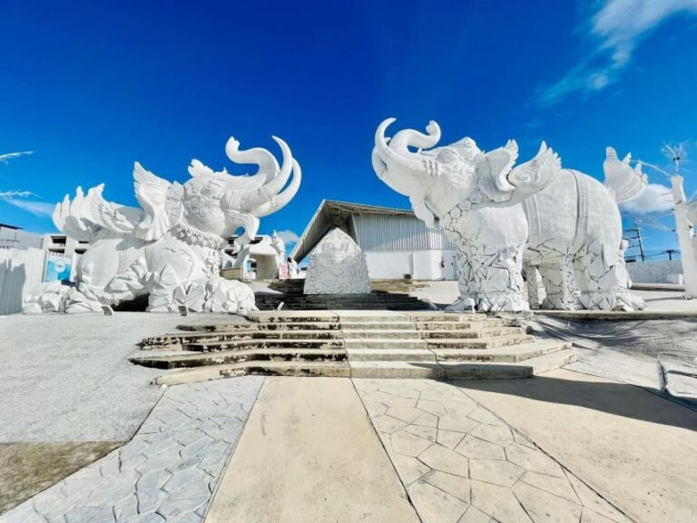 Pattaya: Frost Magical Ice of Siam Entry Ticket - What Does the Ticket Include?