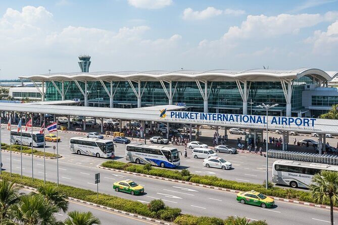 Phuket Airport Services - Transfers, Fast Track and Lounges - Lounges: Relax Before Your Flight