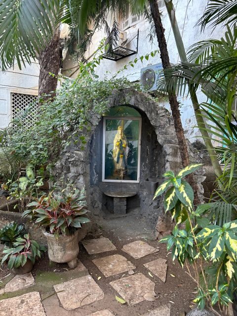 Portuguese Heritage Tour of Bombay 4 hours - The Experience in Detail