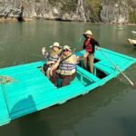 Private 1 Day Tour in Ha Long Bay with Private Cruise or Group - Guides & Service