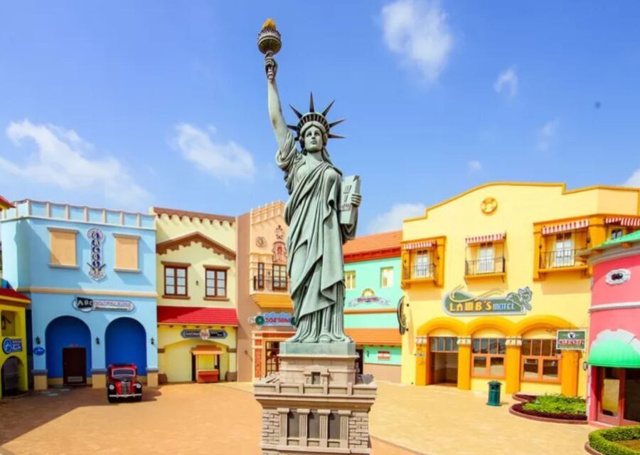 Private Daytrip to Ramoji Film City and Sanghi Temple by Car - What Makes This Tour Stand Out