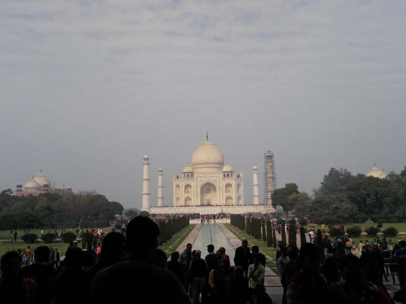 Private Guided Tour Tajmahal and Agra Fort from New Delhi - How This Tour Stands Out: What We Love