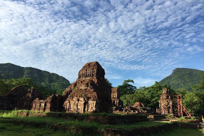 Private My Son Tour w. included admission & lunch, knowledgeable guide - The Temple Complex: A Glimpse Into the Champa Civilisation