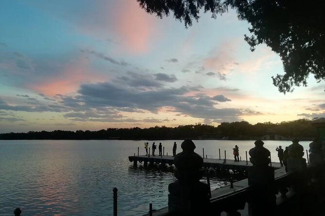 Private Tour: Beijing Hutong Night Walking and snacks Taste - Authentic Experiences Based on Real Review Insights