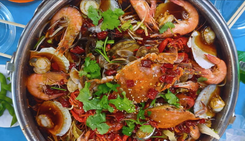 Qingdao by Night: 4-Hour Illumination Journey with Options - How the Tour Works: Logistics and What’s Included