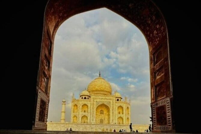 Same Day Agra From Delhi By AC Car - Authentic Experiences from Past Travelers