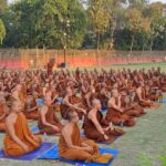 Sarnath: foot steps of Buddha - Transportation and Convenience