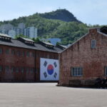 Seoul: Korea Dark History Tour at Seodaemun Prison - Exploring the Experience