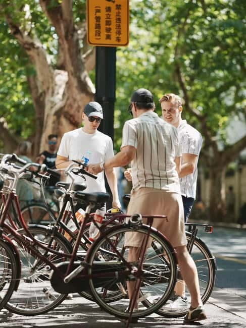 Shanghai: Half-Day Guided Bike Tour with Snacks - The Itinerary: What to Expect?