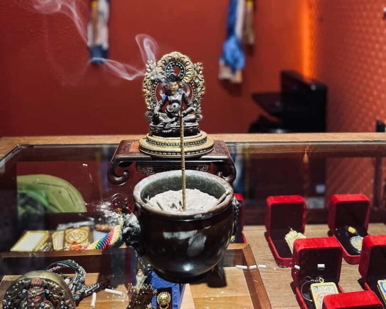 Shanghai: Tibetan Buddhist Thangka Painting Experience - What the Experience Entails