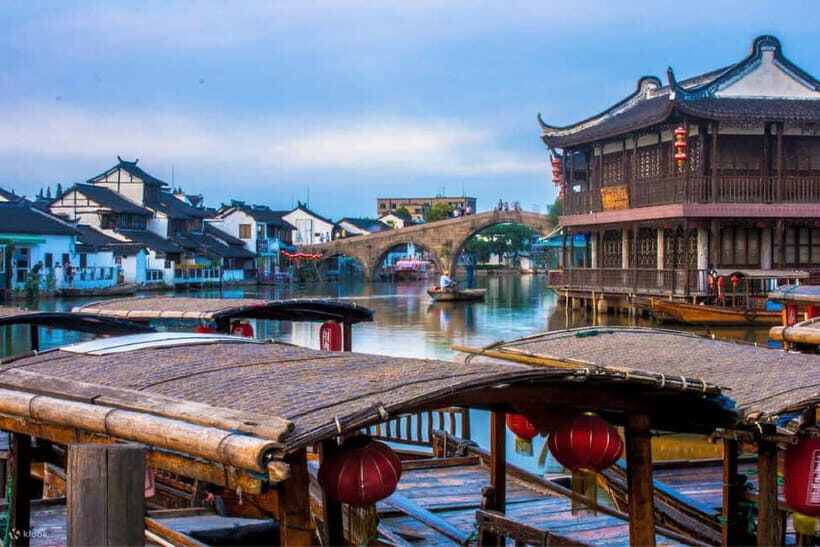 Shanghai: Zhujiajiao Water Town Private Tour with Boat Ride - What’s Included and What’s Not?