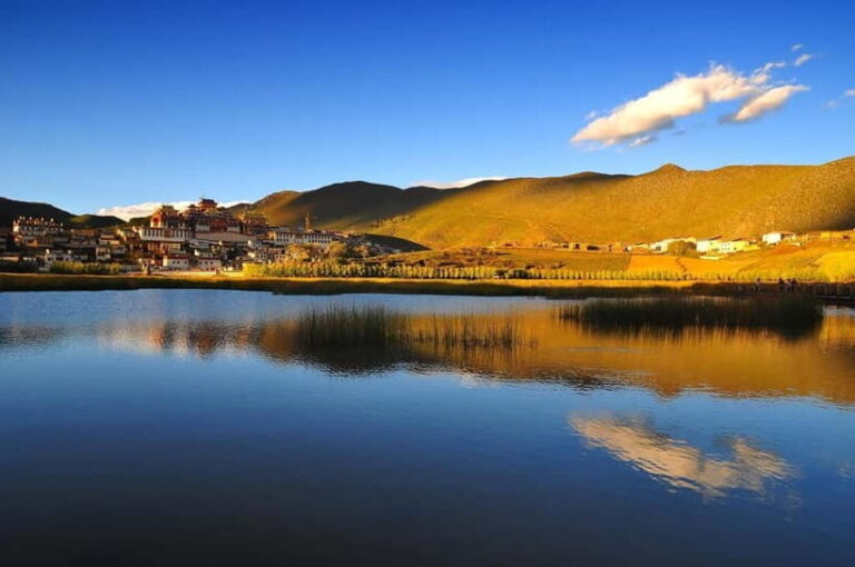 Shangri-La: Tiger Leaping Gorge & Songzanlin Monastery Tour - What’s Included and What to Keep in Mind