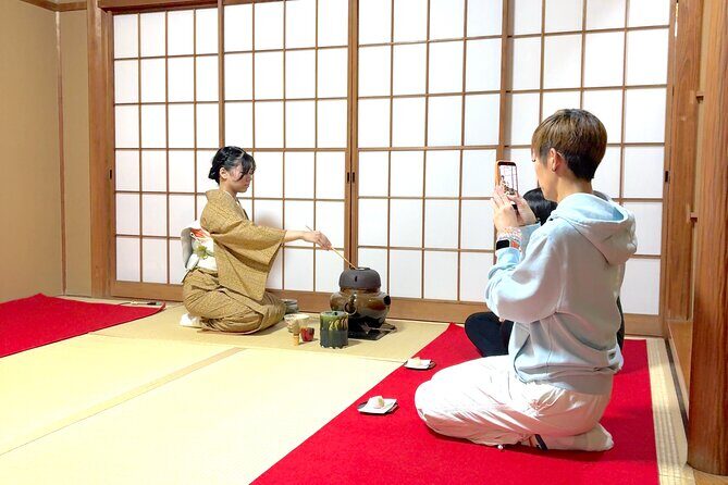 Shibuya Authentic Tea Ceremony with experienced instructor - Authenticity and What Travelers Say